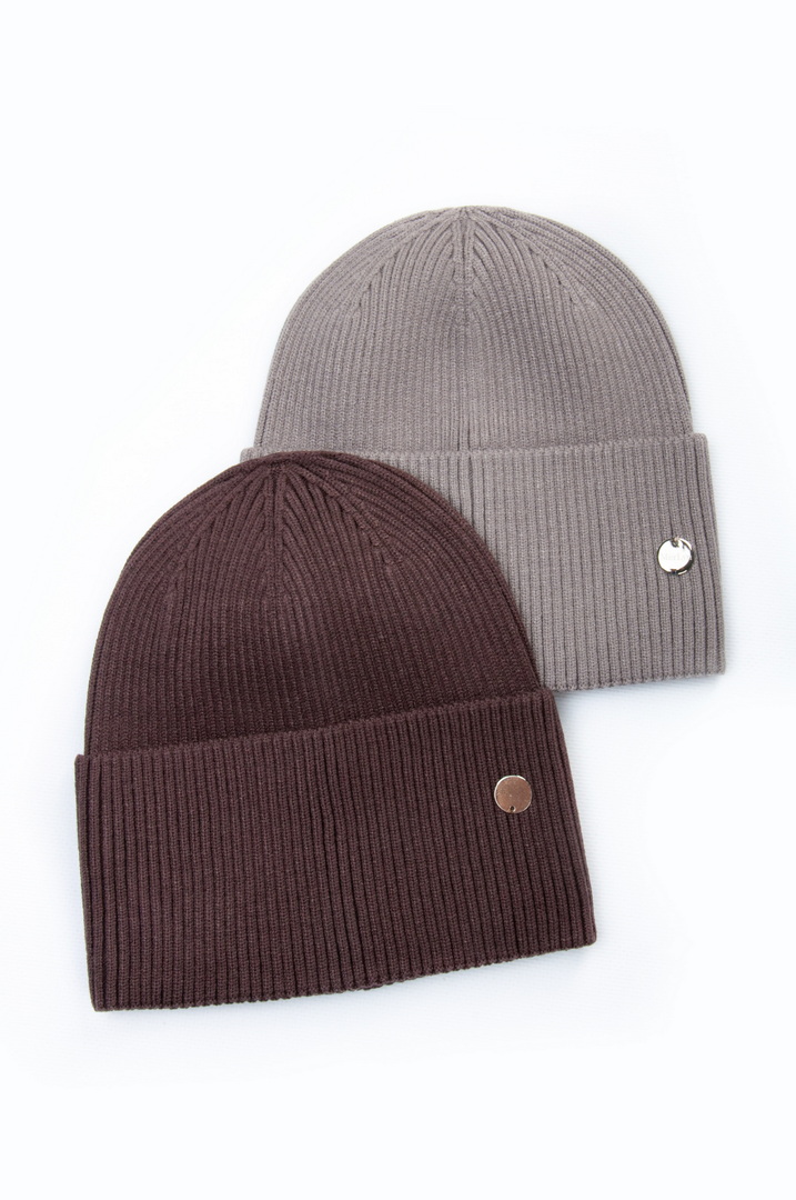 Шапка жіноча